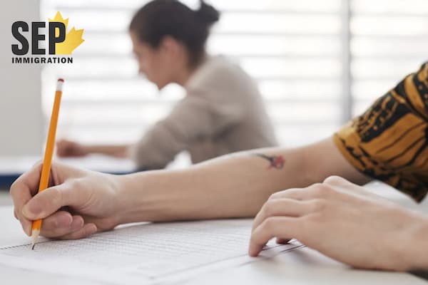 نمره تافل برای مهاجرت به کانادا