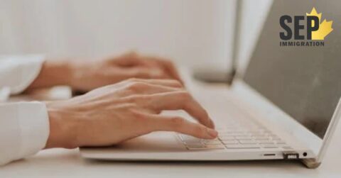 دریافت ویزای ورک پرمیت همراه باز هم سختتر شد!